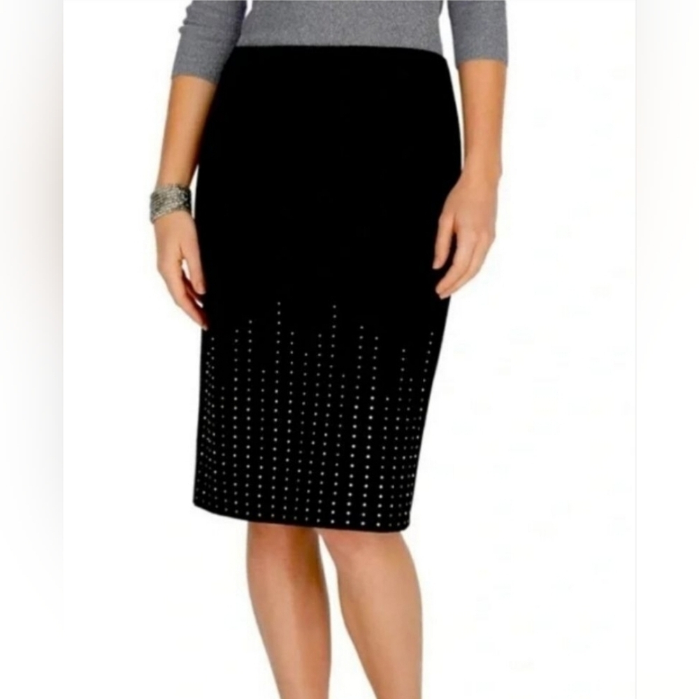 White House Black Market Black Embellished Pencil Skirt Size 2